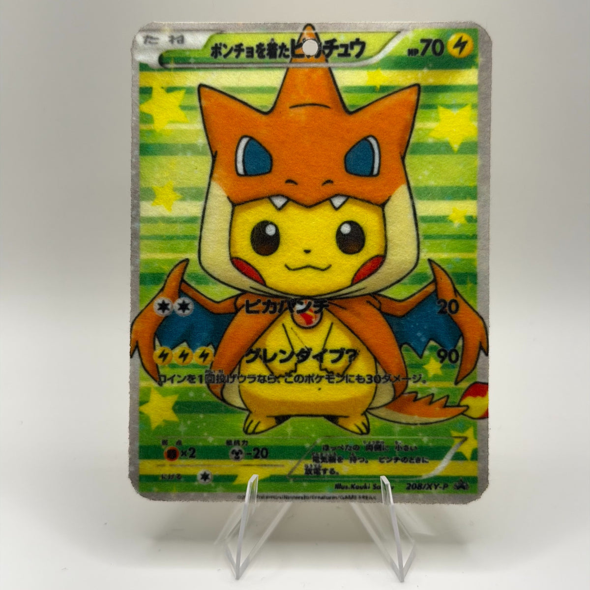 Poncho Pikachu Charizard Y 208/XY-P Pokémon air freshener design